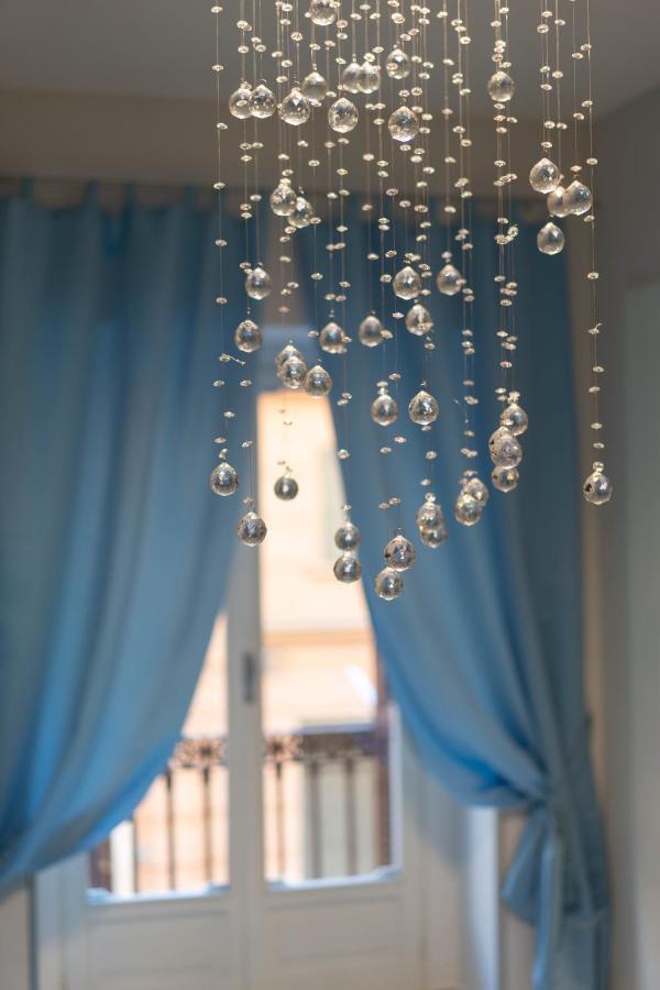 Ferienwohnung New In! Syrenuse At Santa Lucia Neapel Exterior foto